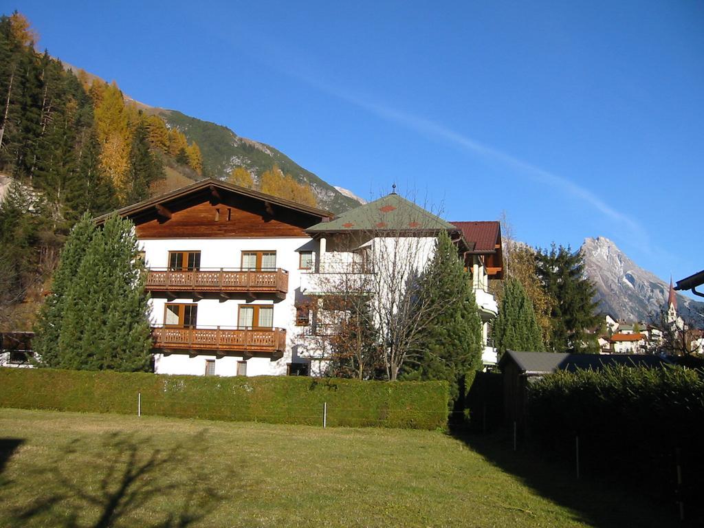 Diana Hotel Pettneu am Arlberg Exterior photo